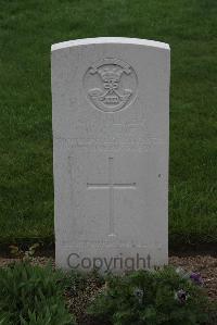 Bedford House Cemetery - Rue, Walter Charles