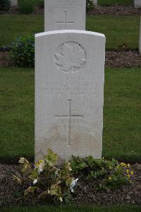 Bedford House Cemetery - Shuttleworth, Frank