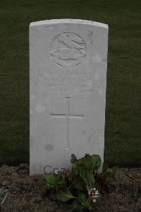 Bedford House Cemetery - Skillicorn, S