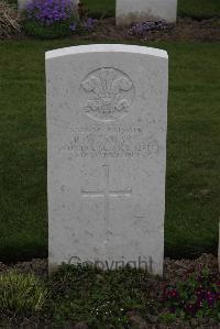 Bedford House Cemetery - Smart, R W