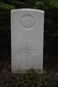 Bedford House Cemetery - Smith, Harry