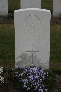 Bedford House Cemetery - Smith, L G
