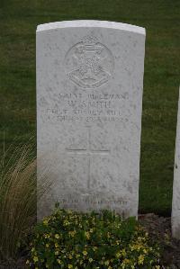 Bedford House Cemetery - Smith, W