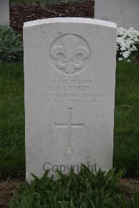 Bedford House Cemetery - Stubbs, Robert Eric