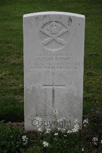 Bedford House Cemetery - Tarrant, W