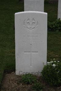 Bedford House Cemetery - Taylor, F