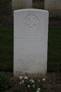 Bedford House Cemetery - Thomas, Arthur