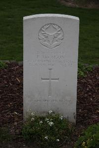 Bedford House Cemetery - Thomson, Edward