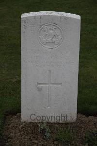 Bedford House Cemetery - Thorn, H
