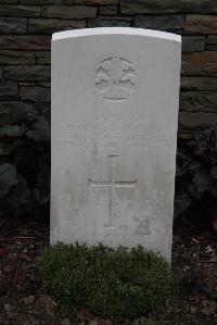 Bedford House Cemetery - Traynor, John