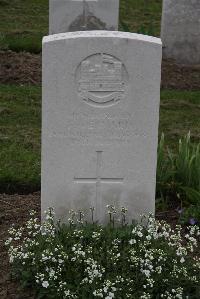 Bedford House Cemetery - Vennard, F