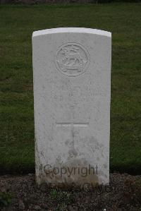 Bedford House Cemetery - Voisey, T J