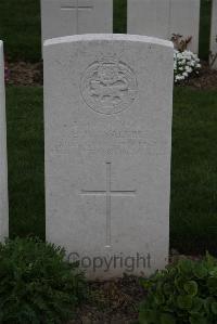 Bedford House Cemetery - Walker, Edmund Royston