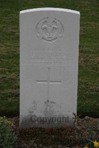Bedford House Cemetery - Wallace, F