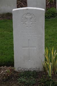 Bedford House Cemetery - Watson, T