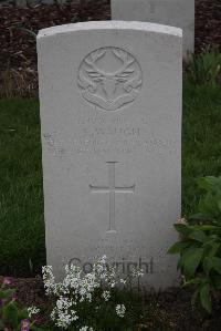 Bedford House Cemetery - Waugh, Samuel