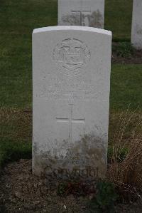 Bedford House Cemetery - Wells, Frederick William Marlow