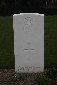 Bedford House Cemetery - Wells, Guy Franey