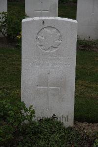 Bedford House Cemetery - Williams, H