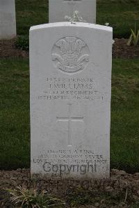 Bedford House Cemetery - Williams, J