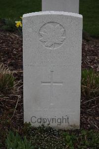 Bedford House Cemetery - Wingate, Richard