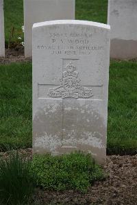 Bedford House Cemetery - Wood, Percy Sagar