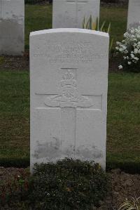 Bedford House Cemetery - Wright, J