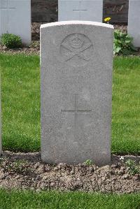 Birr Cross Roads Cemetery - Ashton, R