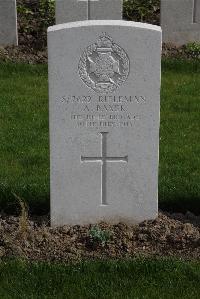 Birr Cross Roads Cemetery - Baker, Albert