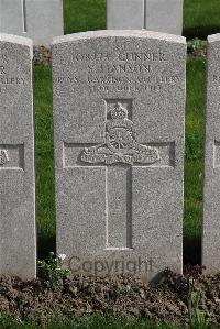 Birr Cross Roads Cemetery - Hanson, S