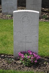 Birr Cross Roads Cemetery - Smith, Thomas