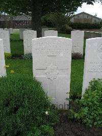 Bleuet Farm Cemetery - Inman, H