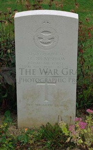 Rennes Eastern Communal Cemetery - BRAYSHAW, JOHN CHARLES