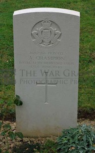 Rennes Eastern Communal Cemetery - CHAMPION, ALFRED