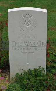 Rennes Eastern Communal Cemetery - FUGGLE, WILLIAM FREDERICK