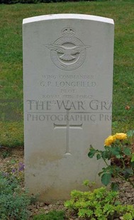 Rennes Eastern Communal Cemetery - LONGFIELD, GEOFFREY PHELPS