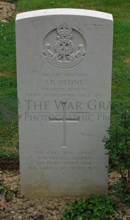 Rennes Eastern Communal Cemetery - STONE, JOSEPH BENJAMIN