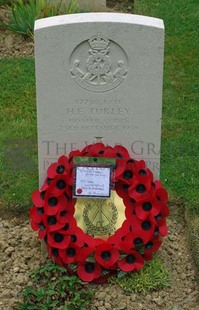 Rennes Eastern Communal Cemetery - TURLEY, HARRY EDWARD