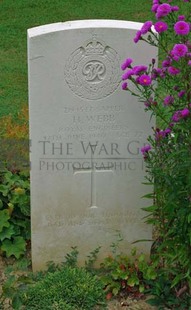 Rennes Eastern Communal Cemetery - WEBB, HAROLD