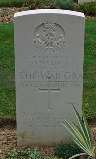 Rennes Eastern Communal Cemetery - WILLIAMS, SAMUEL HARRY ARTHUR