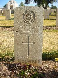 Jerusalem War Cemetery - Adams, E C