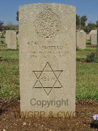 Jerusalem War Cemetery - Ashberry, R