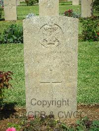 Jerusalem War Cemetery - Avery, R