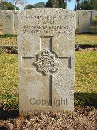 Jerusalem War Cemetery - Ayre, R
