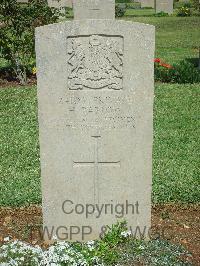 Jerusalem War Cemetery - Barlow, H