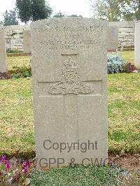 Jerusalem War Cemetery - Beck, F
