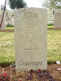 Jerusalem War Cemetery - Birks, J