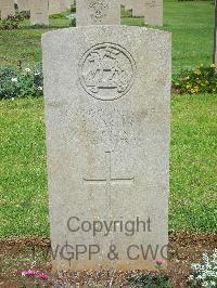 Jerusalem War Cemetery - Carter, J