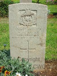 Jerusalem War Cemetery - Chapman, Walter