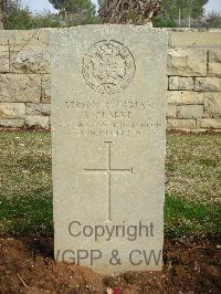 Jerusalem War Cemetery - Clarke, S